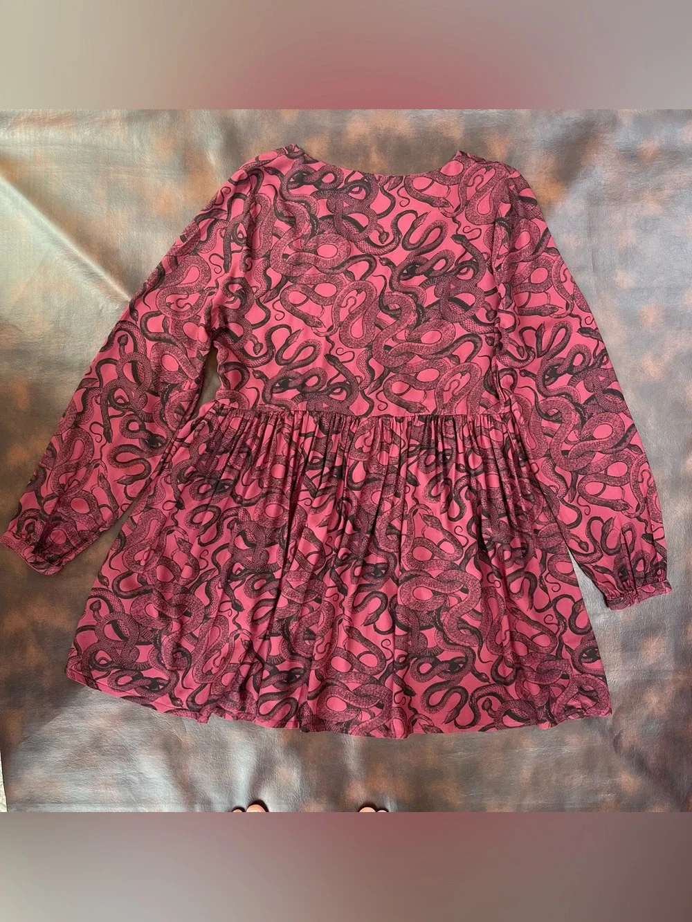 Disturbia Ophidia Snake Print Mini Dress EUC Burg/Blk Pull Over Long Sleeve 10